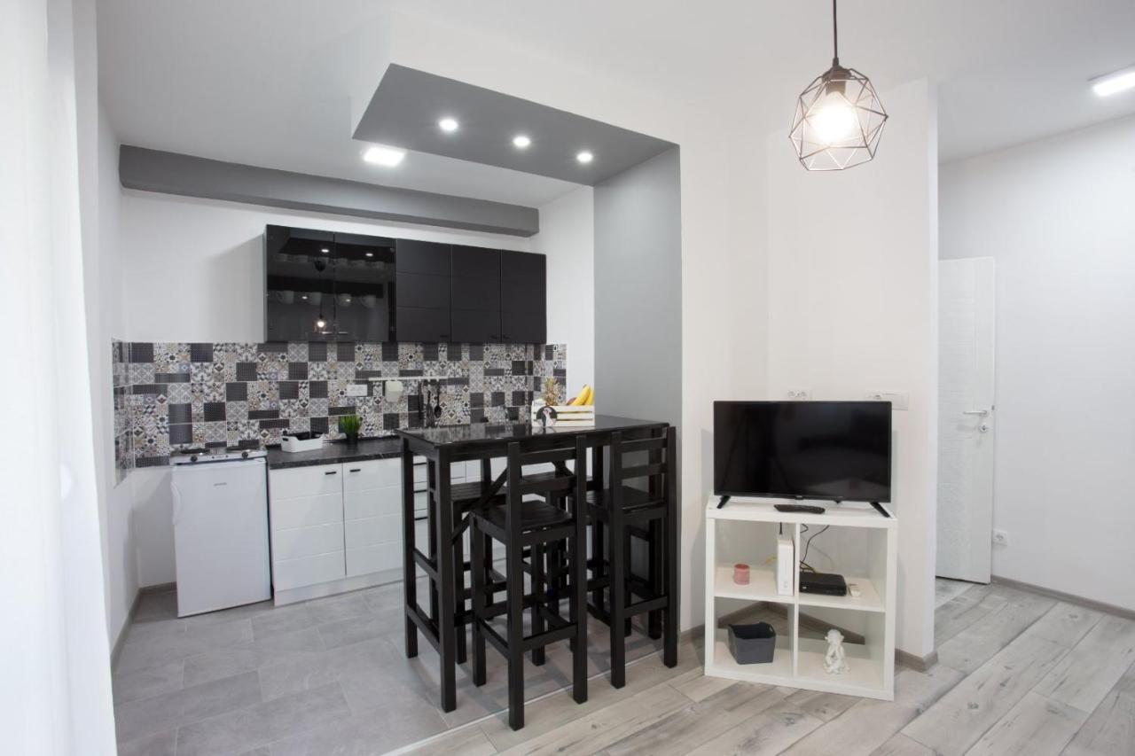 Apartman Petres Сомбор Екстериор снимка