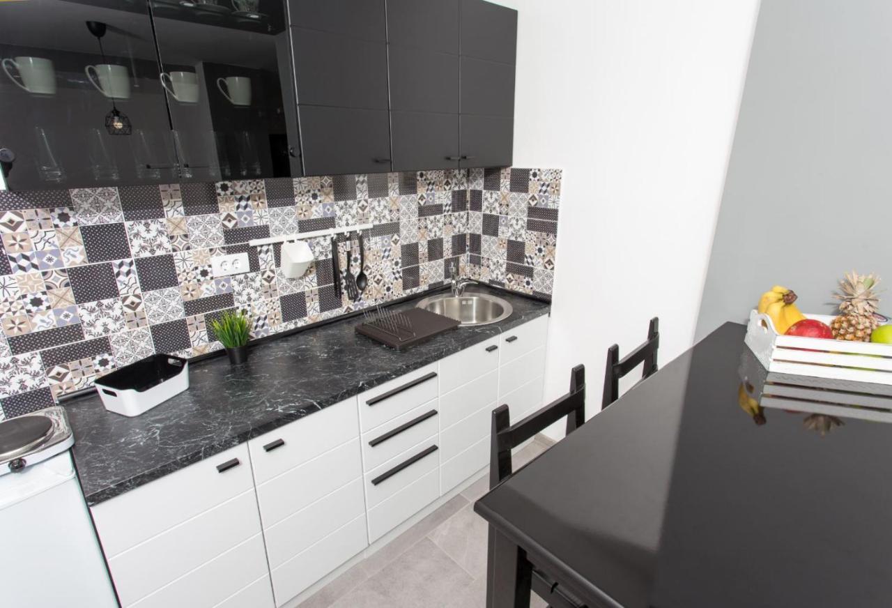 Apartman Petres Сомбор Екстериор снимка